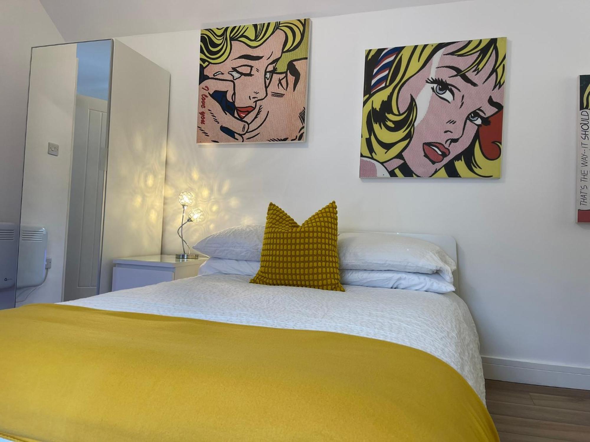 Vibrant Apartments Close To City Centre كارديف المظهر الخارجي الصورة