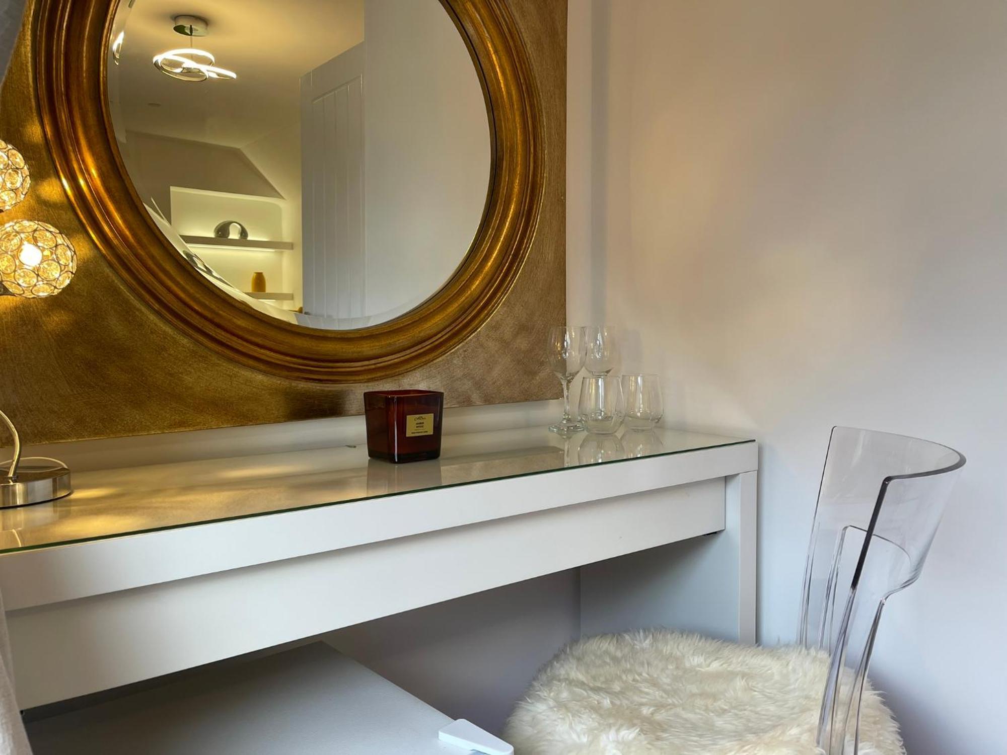 Vibrant Apartments Close To City Centre كارديف المظهر الخارجي الصورة